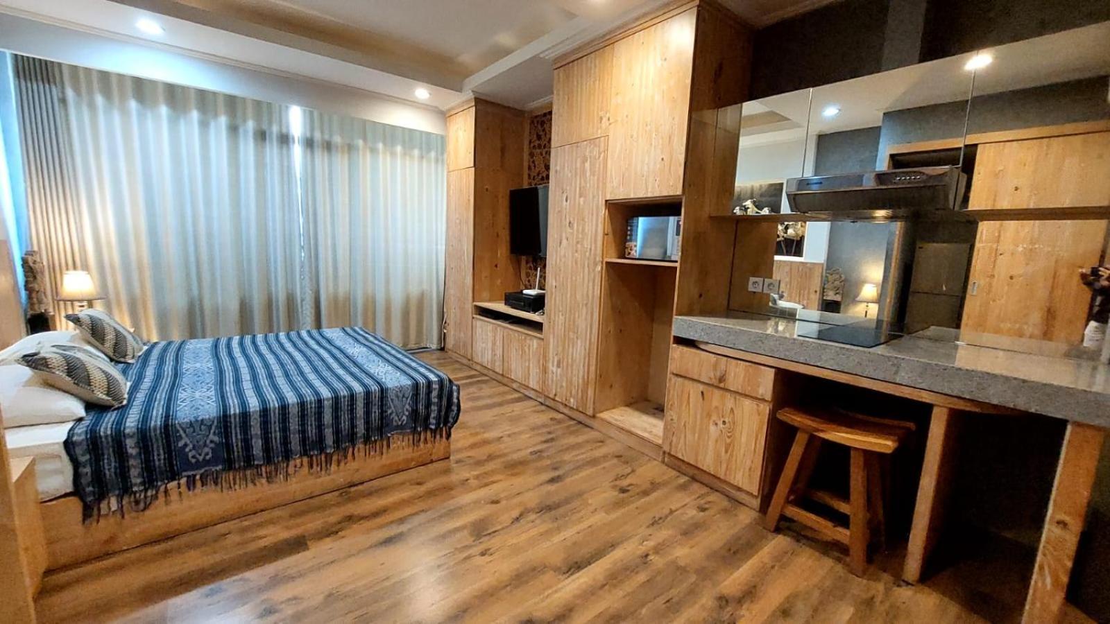 Apartemen Senayan Jakarta Eksteriør bilde