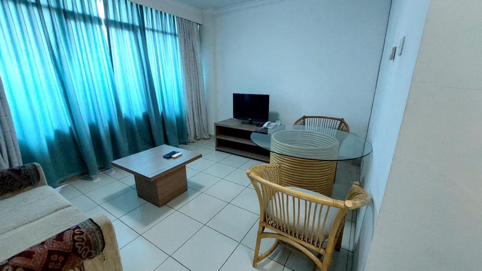 Apartemen Senayan Jakarta Eksteriør bilde